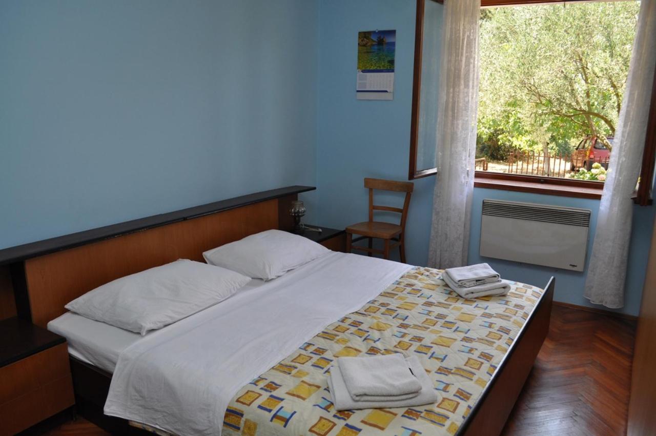 Apartman Kraljev Biograd Na Moru Exterior foto